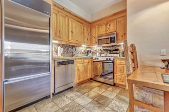 Mountain Lodge 2BR Condo and Loft