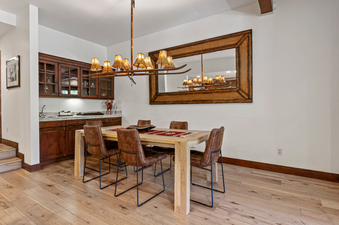 Trails End Lodge 403