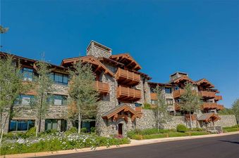 Hummingbird Lodge C102 in Bachelor Gulch Village