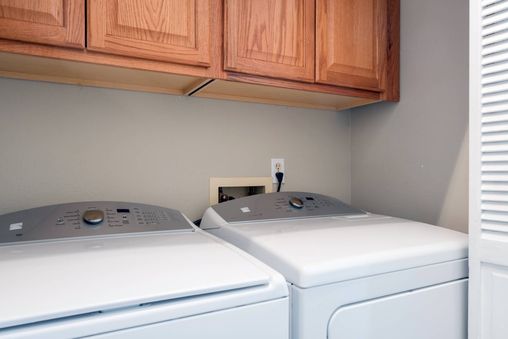 In-residence Washer and Dryer