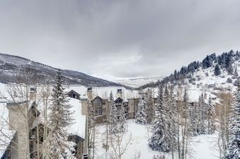 37-Highlands-Lodge-