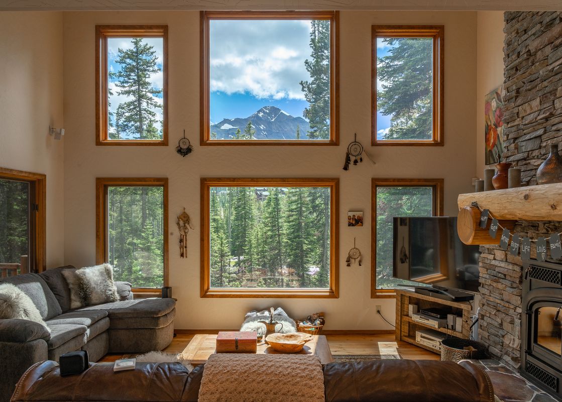 01 Beehive Lodge