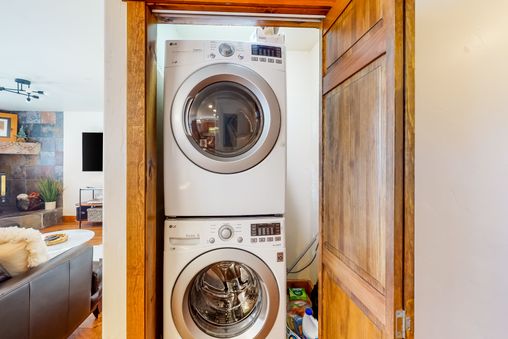 In-residence Washer and Dryer