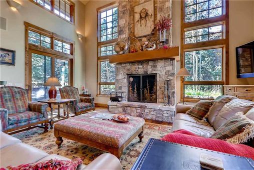 Multiple Fireplaces