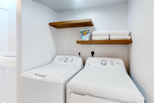 In-residence Washer and Dryer
