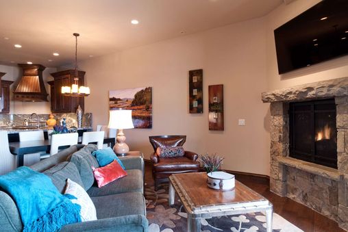 Multiple Fireplaces