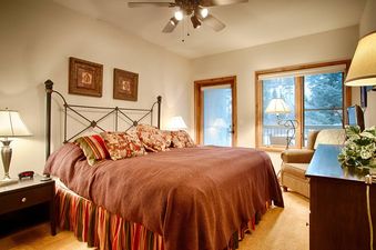 Riverbend Lodge 113
