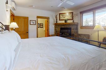 Canyon Creek A306