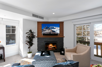 Lodges at Deer Valley Deluxe Hotel Room