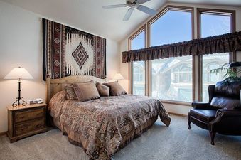 One Breckenridge Place 4