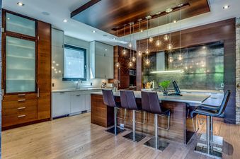 10 Whistler Compass Pointe Estate