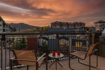 Guadalupe Mountain at One Steamboat Place 613