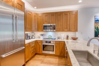 B2 Village Townhouse in Arrowhead Village