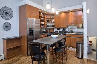 04 Kitchen