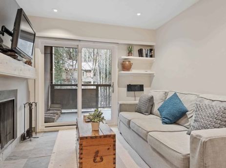 01 Fallridge 403