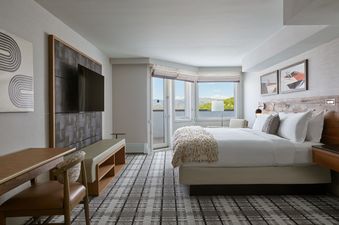 Viewline Resort Premium Suite