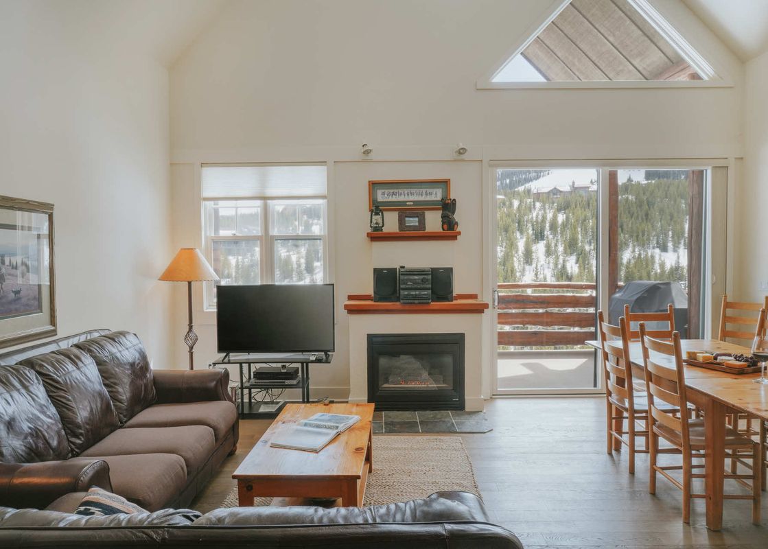 Saddle Ridge Townhomes