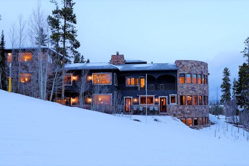 Ski-in Ski-out