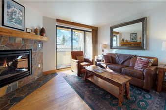 Landmark110LivingRoom