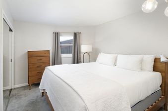 05 Bedroom