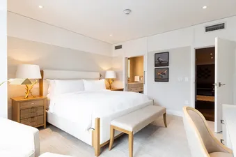 Goldener Two Bedroom Residence