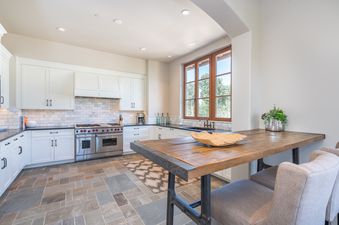 Villas at Cortina Penthouse 10