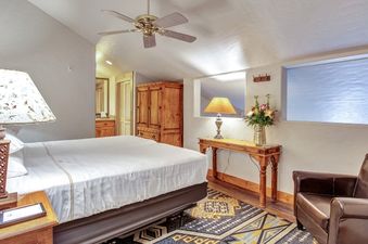 Mountain Lodge Two Bedroom Suite