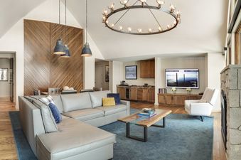 03 Living Area