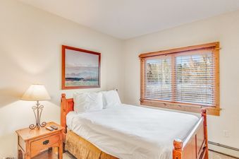 09 Canyon Creek A104