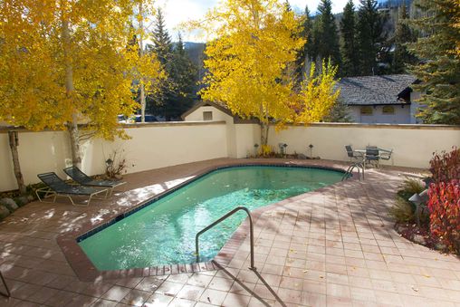 Outdoor Community Pool