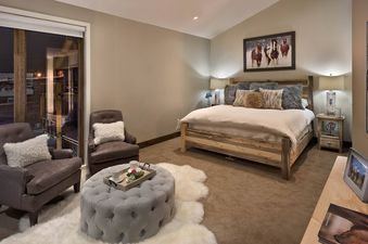 06 Master Bedroom