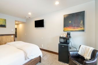 Bear Creek Lodge 112B