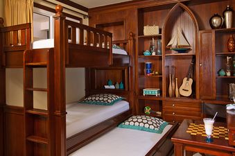 03 Italian Oceanview T2