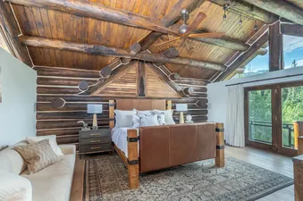 Slopeside Chateau Primary Suite 2