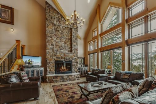 Multiple Fireplaces