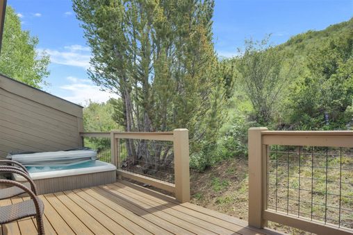 Private Hot Tub