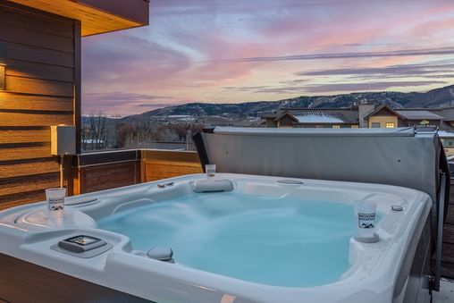 Private Hot Tub
