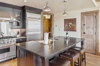 Edgemont 2300