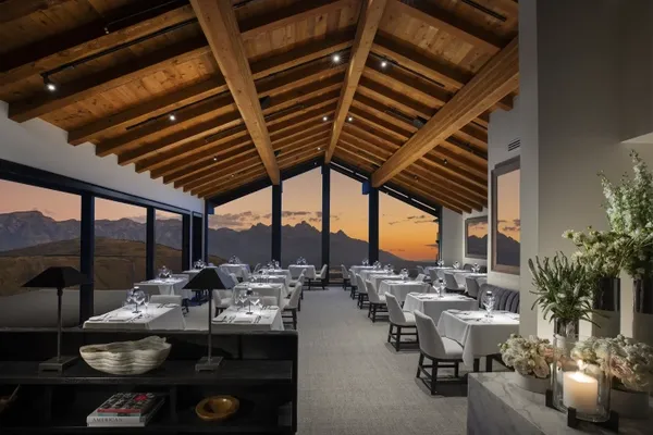 Dining at Hotel Yellowstone: Olivia’s Restaurant
