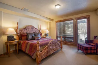 332 Four Bedroom Black Diamond Lodge