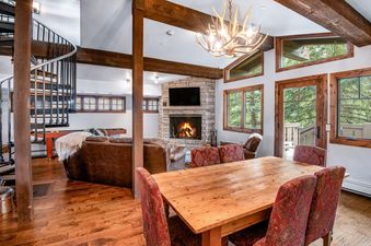 04 Living Room