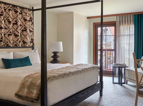 Madeline Hotel King Room
