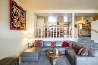 05 Bear Hollow 5454