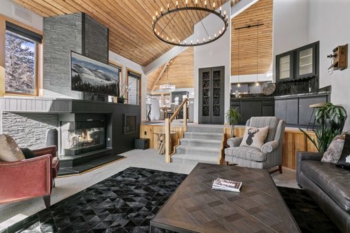 Multiple Fireplaces