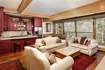 02 Living Room