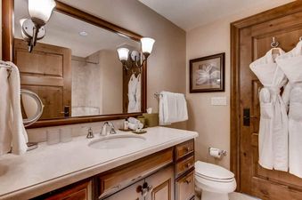 16-Park-Hyatt-Residences-3053