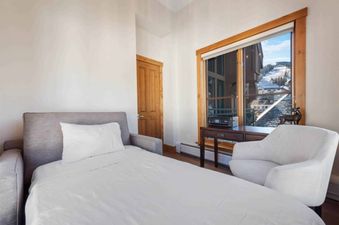 Villa Montane 227