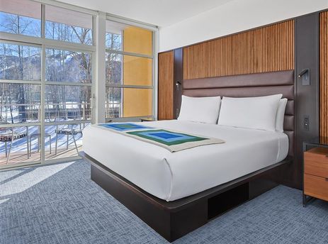 Aspen Meadows Aspen Junior King Suite