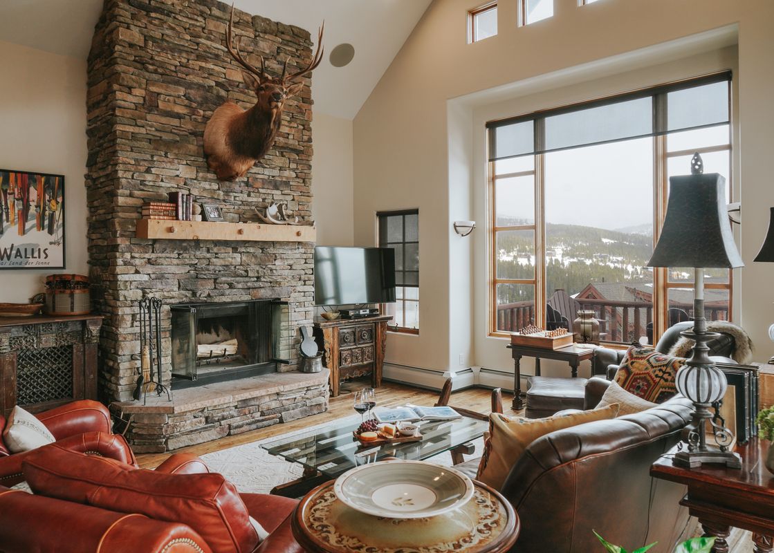 Alpine Meadow Chalet 8