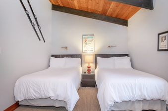 18 Ptarmigan Townhome 2
